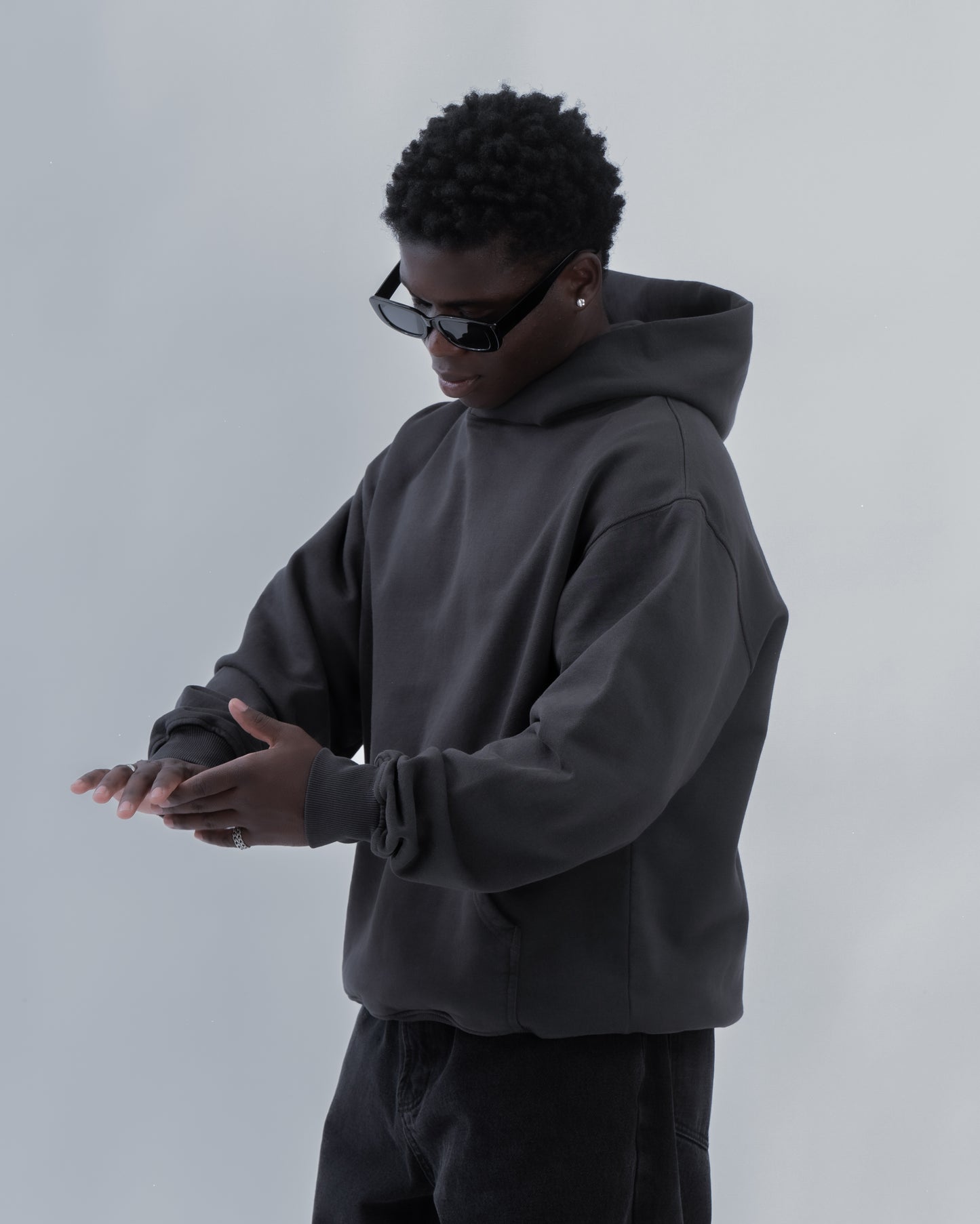 HOODIE HEAVYWEIGHT GARMENT DYE - 460 GSM- DARK GREY