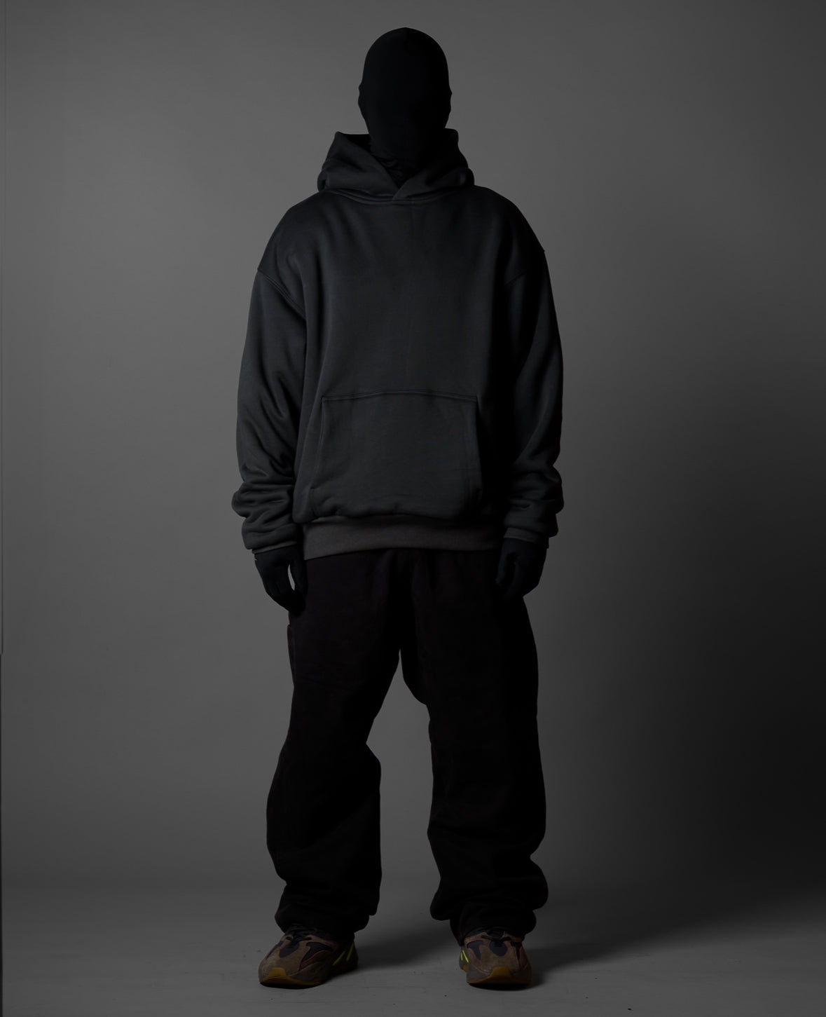PERFECT HOODIE - ULTRA HEAVYWEIGHT DOUBLE LAYERED “ANTHRACITE”