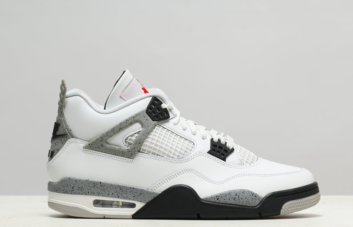 Air Jordan 4 Retro OG 'White
Cement' 2025